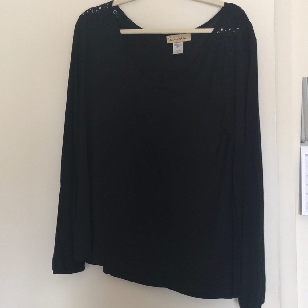 Long sleeved tee